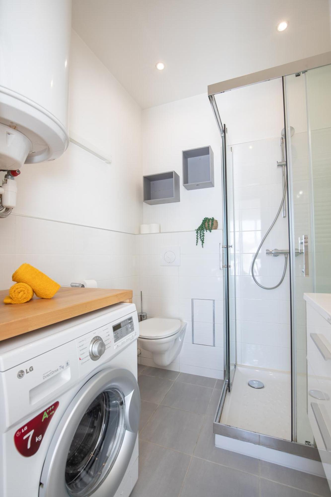 Appartamento Le Partage Des Eaux - 4 Couchages - Hypercentre - Clim - Wifi LʼIsle-sur-la-Sorgue Esterno foto